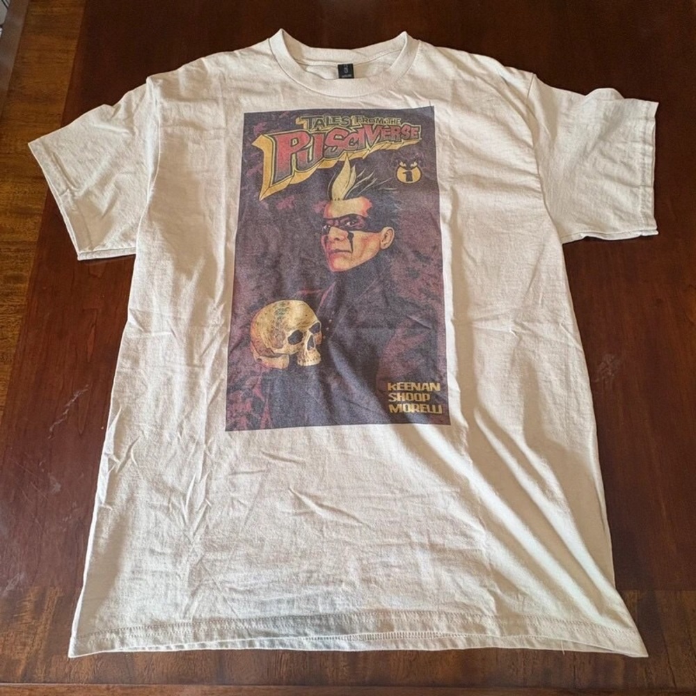 Gildan White Short Sleeve Tee with Comic Skull & Hero Graphic